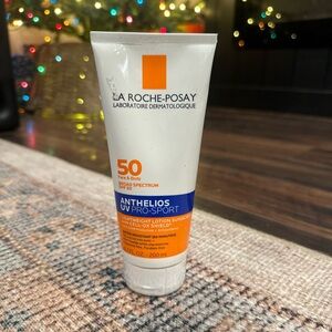LA ROCHE POSAY ANTHELIOS UV PRO SPORT SPF 50 LIGHTWEIGHT LOTION SUNSCREEN 6.7 OZ
